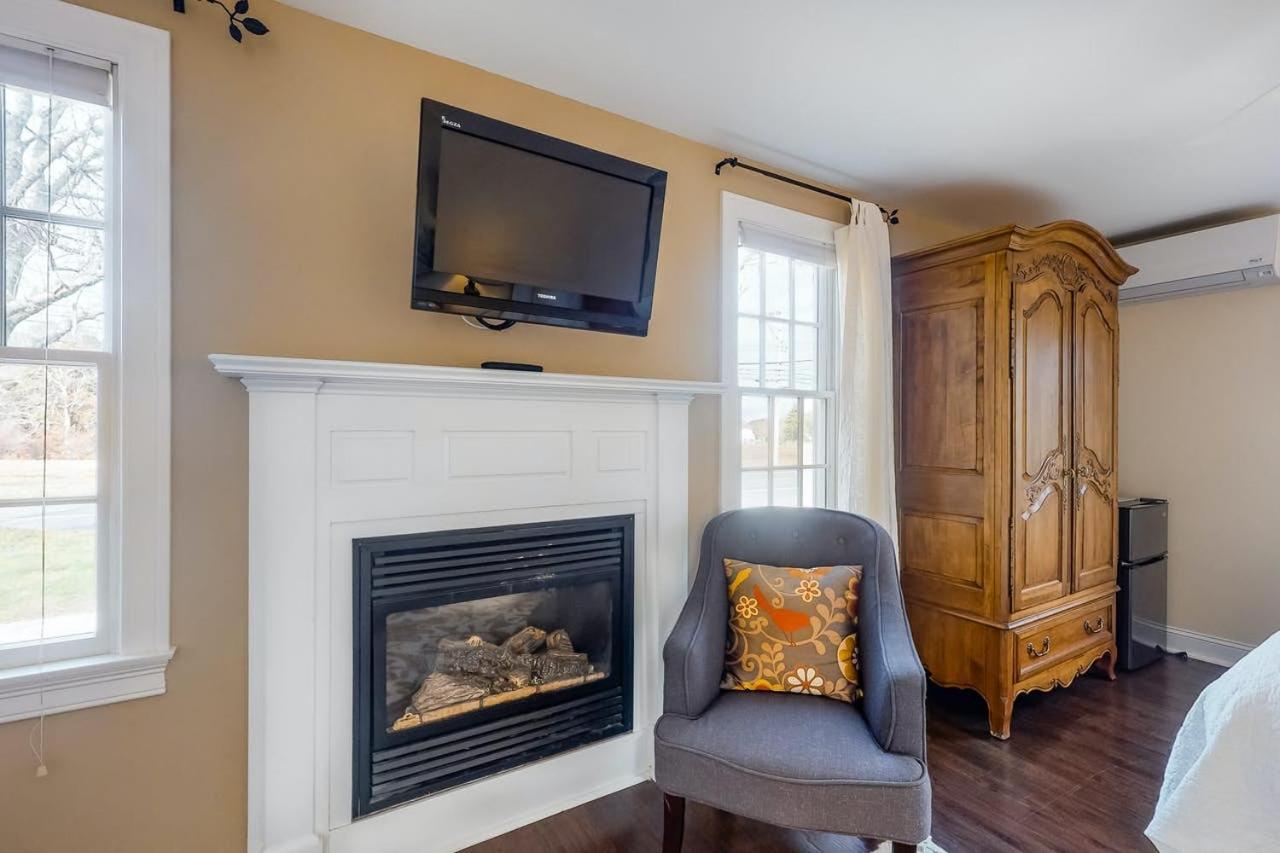 Brewster By The Sea Inn Bagian luar foto